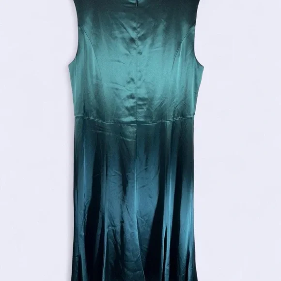 Henning Elegant Sleeveless Green Midi Dress - Picture 5 of 6